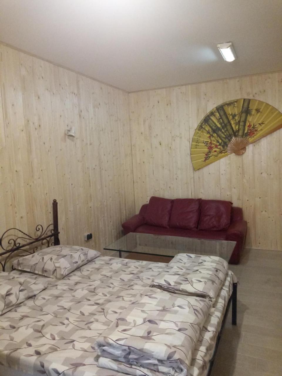 Apartment On Stepana Bandery 37 Постійне Електропостачання 利沃夫 外观 照片